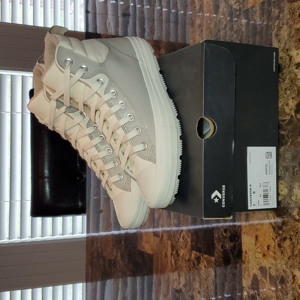 Converse Chuck Taylor All Star Berkshire BOOT Shoes